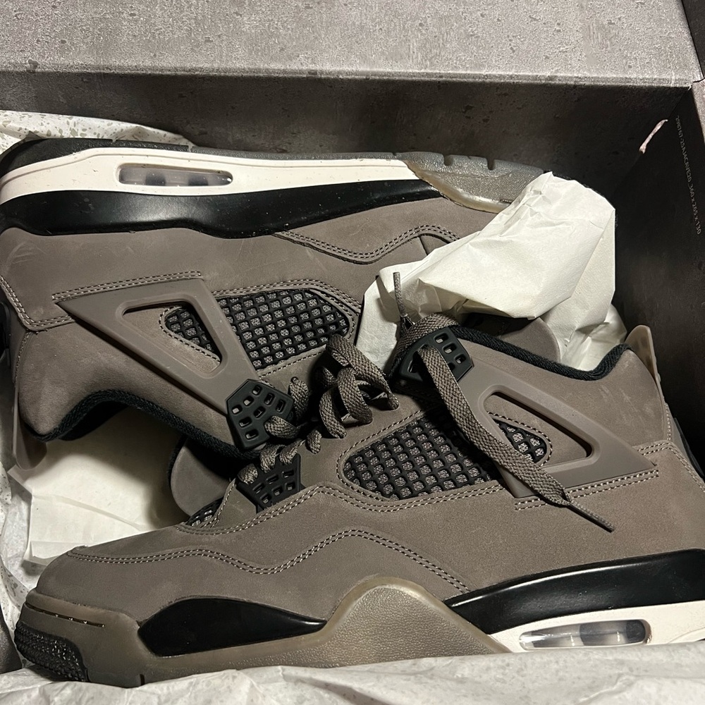 Jordan Retro 4 Men's Sneakers